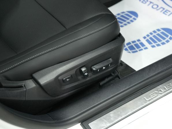 Lexus ES VI с пробегом 2013 года, цена 2 270 000 рублей, 125000 км, седан, Автокод Объявления