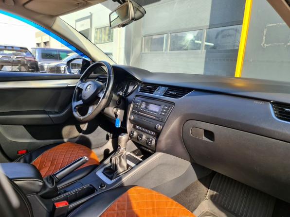 Skoda Octavia III (A7) с пробегом 2014 года, цена 933 000 рублей, 269945 км, лифтбек, Автокод Объявления