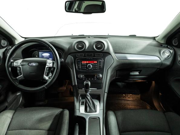Ford Mondeo IV Рестайлинг с пробегом 2013 года, цена 949 700 рублей, 187189 км, седан, Автокод Объявления