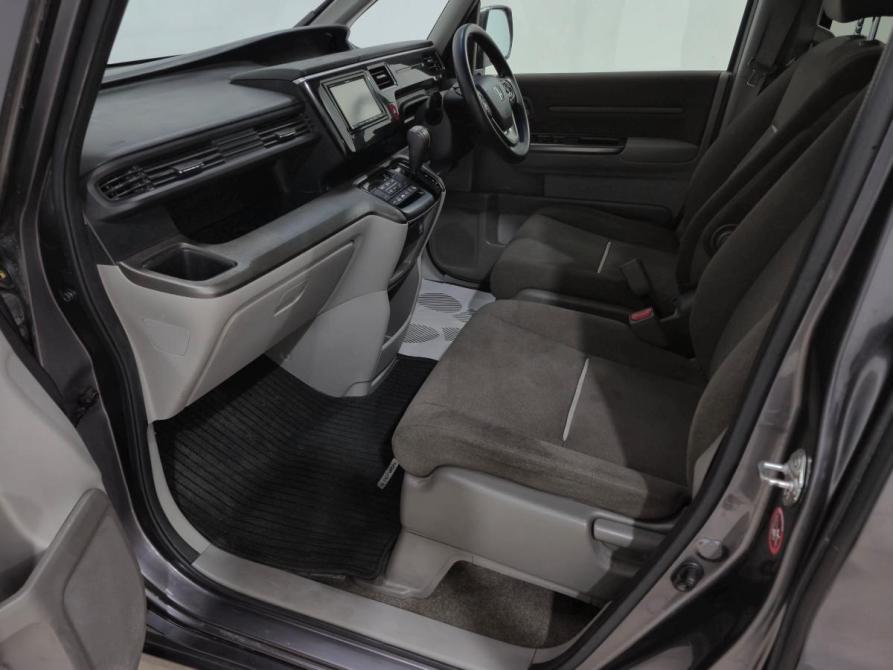 Honda Stepwgn V Альметьевск  - изображение 15