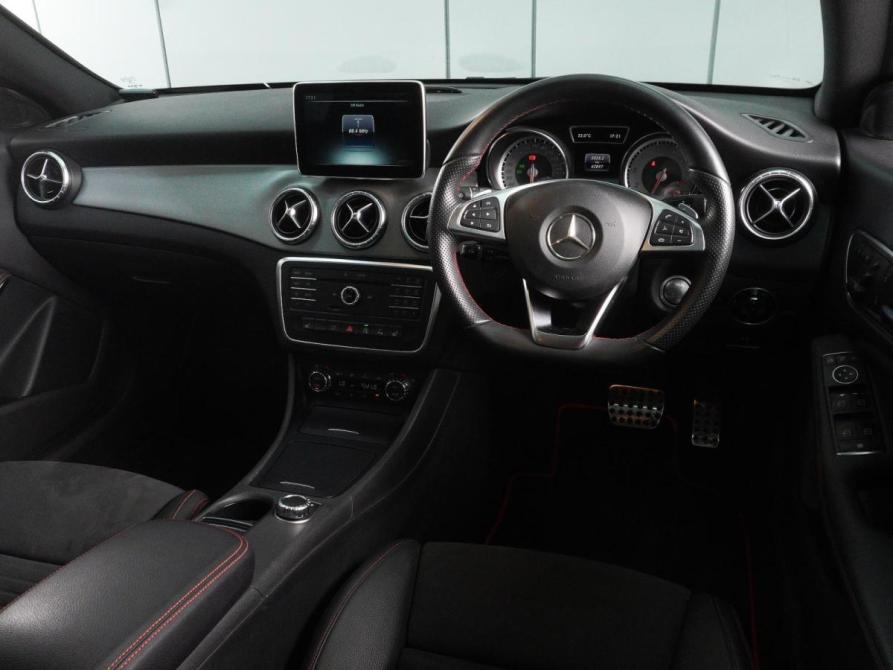 Mercedes-Benz CLA I (C117 X117) Рестайлинг Минеральные Воды  - изображение 6