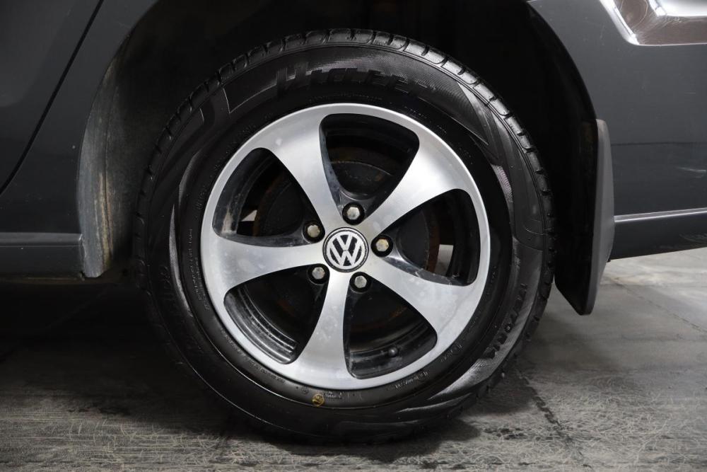 Volkswagen Polo V Рестайлинг Санкт-Петербург  - изображение 15