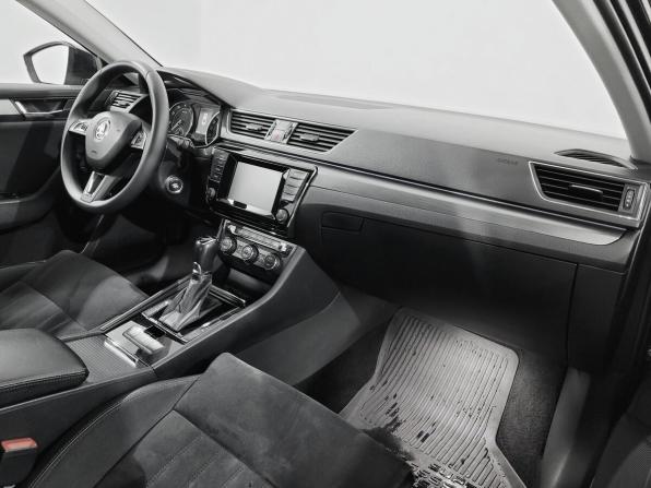 Skoda Superb III с пробегом 2015 года, цена 1 510 000 рублей, 197592 км, лифтбек, Автокод Объявления