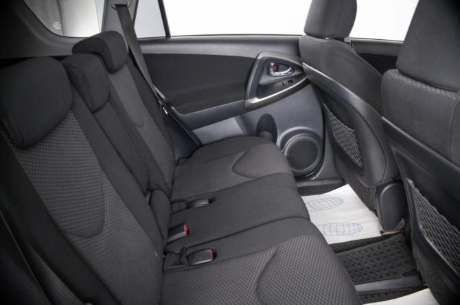 Toyota RAV4 III (XA30) Рестайлинг с пробегом 2011 года, цена 1 619 000 рублей, 179000 км, внедорожник, Автокод Объявления