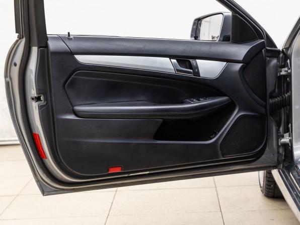 Mercedes-Benz C-Класс III (W204) Рестайлинг с пробегом 2014 года, цена 1 378 000 рублей, 139451 км, купе, Автокод Объявления