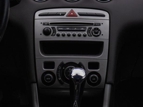 Peugeot 308 I с пробегом 2009 года, цена 370 000 рублей, 227816 км, хэтчбек, Автокод Объявления