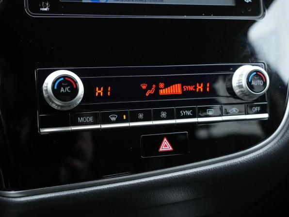 Mitsubishi Outlander III Рестайлинг 3 с пробегом 2021 года, цена 2 770 000 рублей, 97153 км, внедорожник, Автокод Объявления