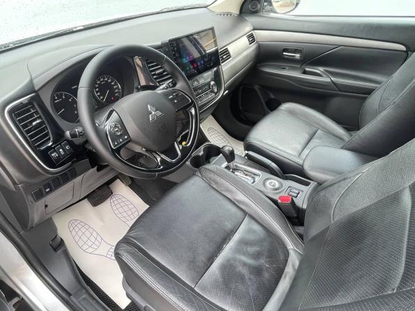 Mitsubishi Outlander III Рестайлинг 2 с пробегом 2015 года, цена 1 720 000 рублей, 185720 км, внедорожник, Автокод Объявления