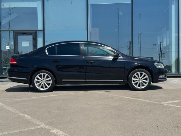 Volkswagen Passat B7 с пробегом 2012 года, цена 1 019 900 рублей, 169000 км, седан, Автокод Объявления