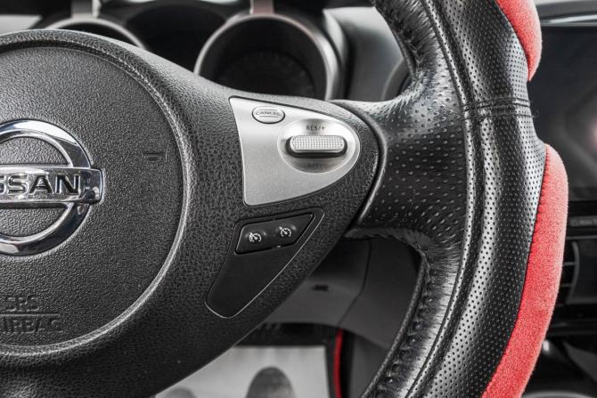 Nissan Juke I с пробегом 2011 года, цена 1 099 000 рублей, 94100 км, внедорожник, Автокод Объявления