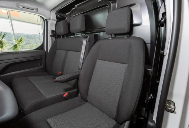 Peugeot Expert III Рестайлинг с пробегом 2025 года, цена 5 099 000 рублей, 10 км, фургон, Автокод Объявления