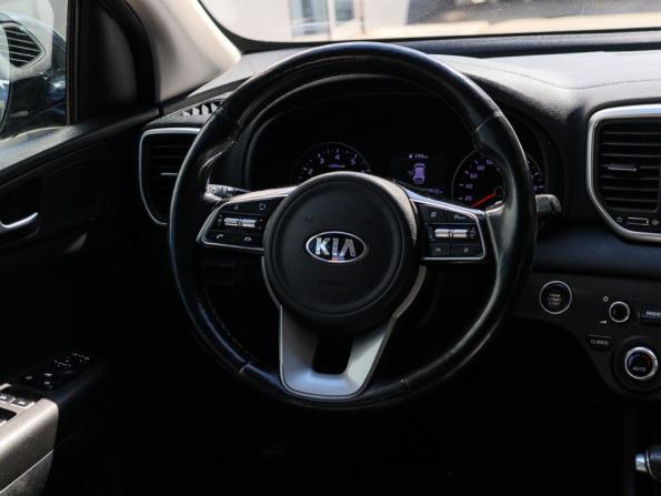 Kia Sportage IV Рестайлинг с пробегом 2019 года, цена 2 199 000 рублей, 89811 км, внедорожник, Автокод Объявления