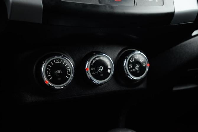 Citroen C-Crosser с пробегом 2010 года, цена 984 000 рублей, 333178 км, внедорожник, Автокод Объявления