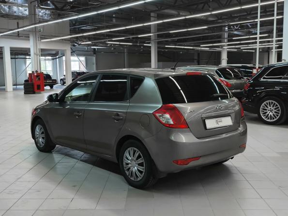Kia Ceed I Рестайлинг с пробегом 2010 года, цена 599 000 рублей, 156573 км, хэтчбек, Автокод Объявления