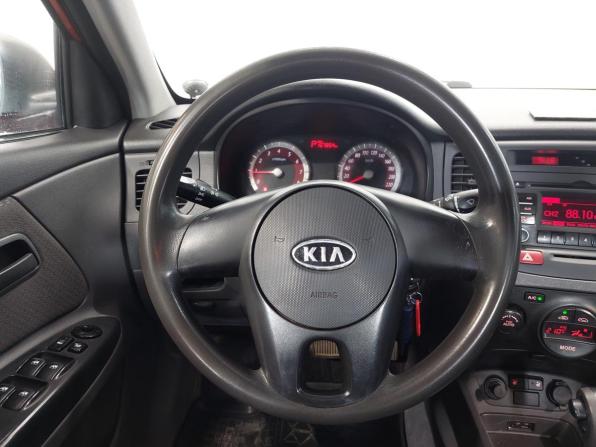 Kia Rio II Рестайлинг с пробегом 2010 года, цена 499 000 рублей, 157648 км, седан, Автокод Объявления