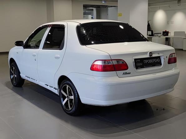 Fiat Albea I Рестайлинг с пробегом 2010 года, цена 310 000 рублей, 227482 км, седан, Автокод Объявления