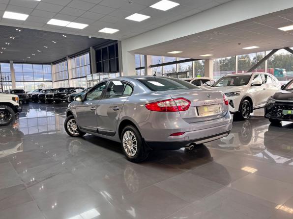 Renault Fluence I с пробегом 2010 года, цена 695 000 рублей, 174033 км, седан, Автокод Объявления