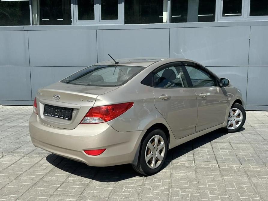 Hyundai Solaris I Новосибирск  - изображение 6