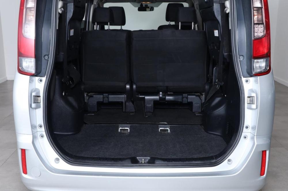 Toyota Noah III (R80) Новосибирск  - изображение 17