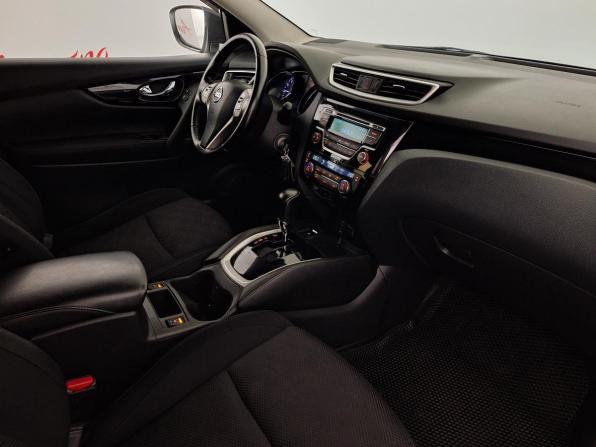Nissan Qashqai II с пробегом 2017 года, цена 1 499 000 рублей, 168851 км, внедорожник, Автокод Объявления