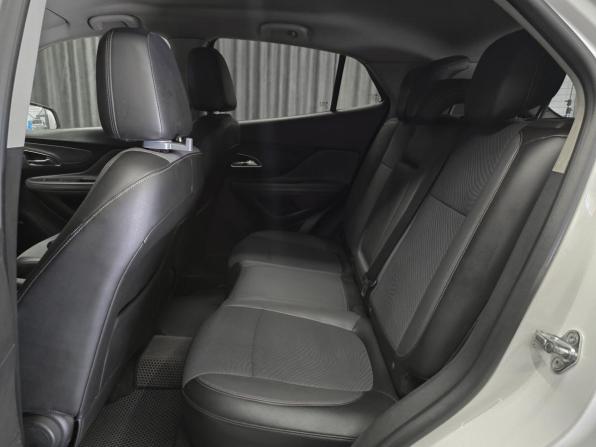 Opel Mokka I с пробегом 2014 года, цена 969 000 рублей, 128000 км, внедорожник, Автокод Объявления