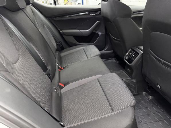 Skoda Octavia IV (A8) с пробегом 2021 года, цена 2 029 000 рублей, 103353 км, лифтбек, Автокод Объявления