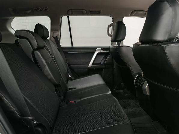 Toyota Land Cruiser Prado 150 Series Рестайлинг 3 с пробегом 2021 года, цена 7 300 000 рублей, 45266 км, внедорожник, Автокод Объявления