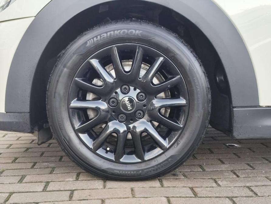 Mini Hatch III (F55/F56) Рестайлинг 2 Санкт-Петербург  - изображение 7