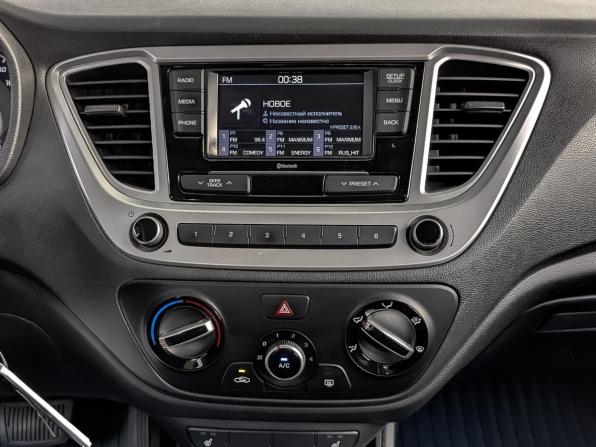 Hyundai Solaris II Рестайлинг с пробегом 2022 года, цена 1 670 000 рублей, 74258 км, седан, Автокод Объявления