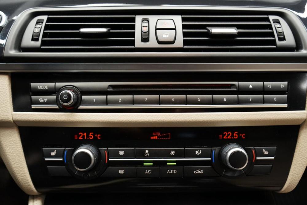 BMW 5 серии VI (F10/F11/F07) Рестайлинг Крым  - изображение 18