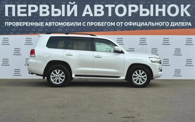 Toyota Land Cruiser 200 Series Рестайлинг 2 с пробегом 2016 года, цена 4 849 000 рублей, 311137 км, внедорожник, Автокод Объявления