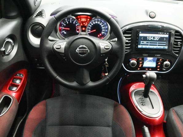 Nissan Juke I с пробегом 2011 года, цена 920 000 рублей, 153630 км, внедорожник, Автокод Объявления