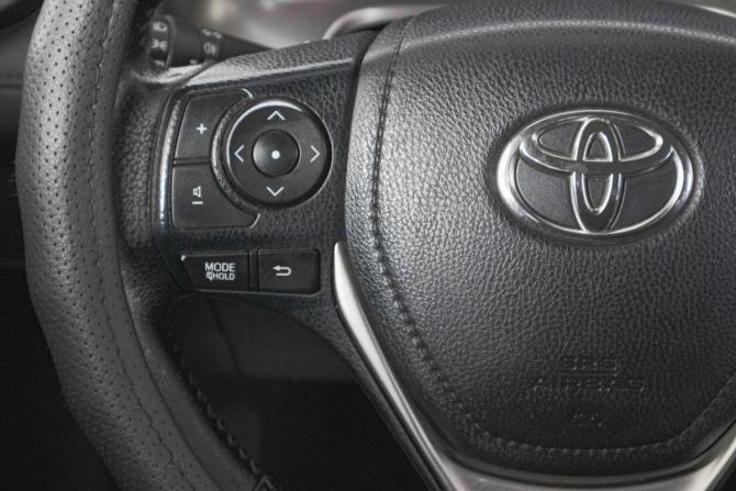 Toyota RAV4 IV (XA40) с пробегом 2015 года, цена 2 649 000 рублей, 164000 км, внедорожник, Автокод Объявления