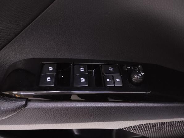 Toyota Camry VIII (XV70) с пробегом 2020 года, цена 2 200 000 рублей, 162104 км, седан, Автокод Объявления