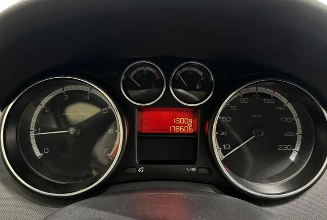 Peugeot 408 I с пробегом 2013 года, цена 550 000 рублей, 178606 км, седан, Автокод Объявления