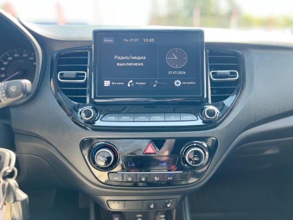 Hyundai Solaris II с пробегом 2020 года, цена 1 400 000 рублей, 164000 км, седан, Автокод Объявления