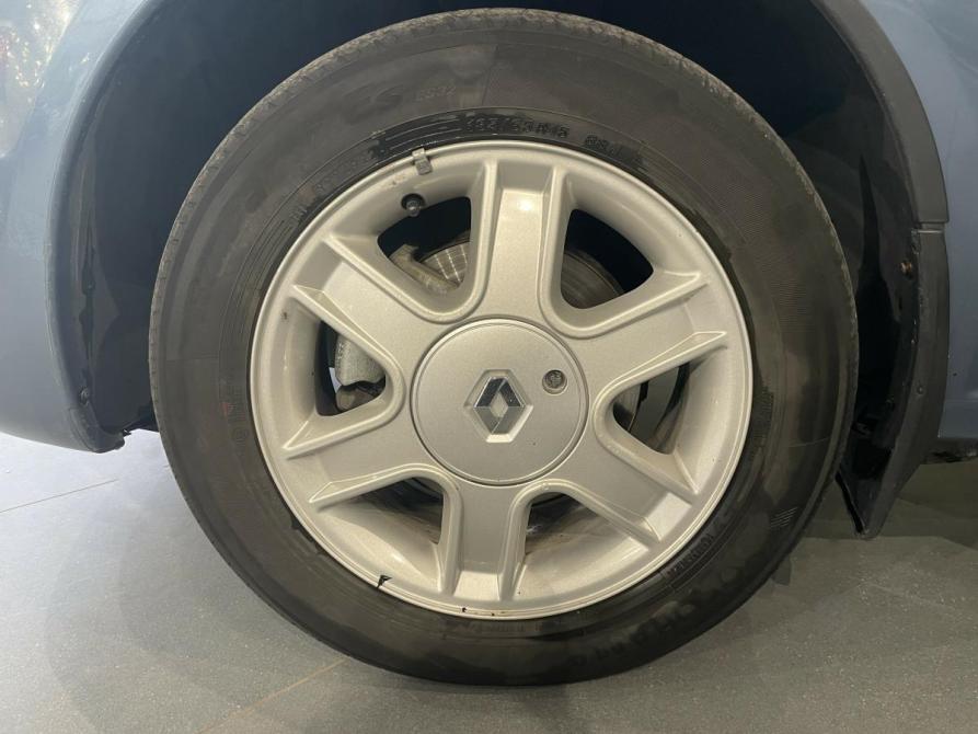 Renault Logan I Рестайлинг Стерлитамак  - изображение 7