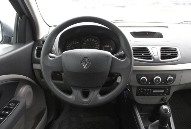 Renault Megane III с пробегом 2011 года, цена 750 000 рублей, 118501 км, хэтчбек, Автокод Объявления
