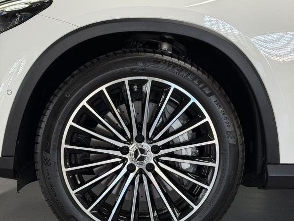 Новый Mercedes-Benz GLC II (X254) 2025 года, цена 9 990 000 рублей, внедорожник, Автокод Объявления