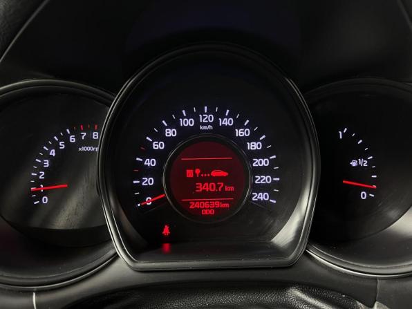 Kia Ceed II с пробегом 2013 года, цена 785 200 рублей, 240639 км, хэтчбек, Автокод Объявления