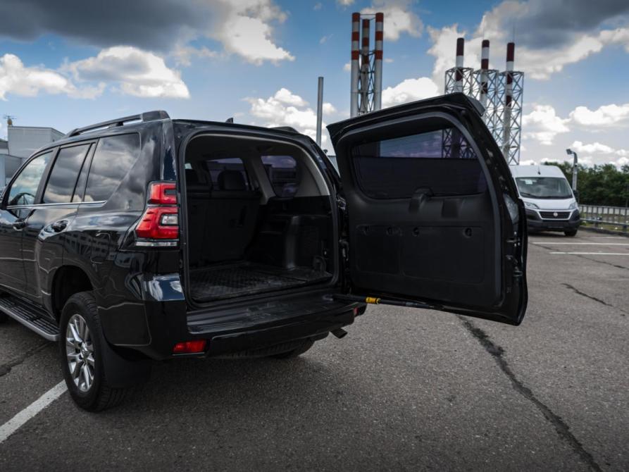 Toyota Land Cruiser Prado 150 Series Рестайлинг 2 Москва  - изображение 17
