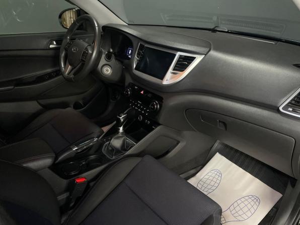 Hyundai Tucson III с пробегом 2016 года, цена 1 860 000 рублей, 203322 км, внедорожник, Автокод Объявления