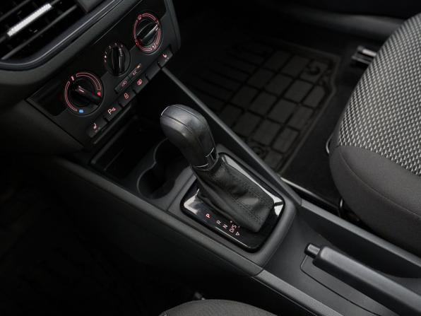 Volkswagen Polo VI с пробегом 2022 года, цена 1 748 000 рублей, 68191 км, лифтбек, Автокод Объявления
