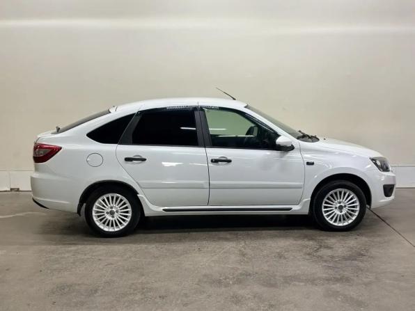 Lada (ВАЗ) Granta I с пробегом 2014 года, цена 377 000 рублей, 175690 км, лифтбек, Автокод Объявления