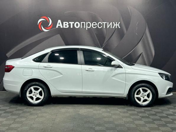 Lada (ВАЗ) Vesta I с пробегом 2018 года, цена 850 000 рублей, 49250 км, седан, Автокод Объявления