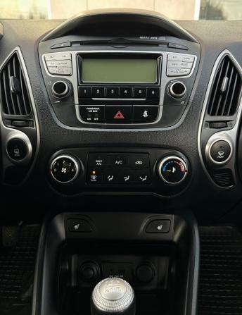 Hyundai ix35 I с пробегом 2010 года, цена 1 075 000 рублей, 220470 км, внедорожник, Автокод Объявления