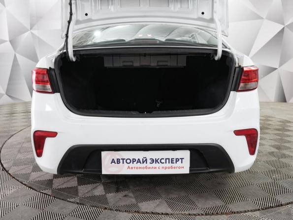 Kia Rio IV с пробегом 2019 года, цена 1 022 000 рублей, 110000 км, седан, Автокод Объявления