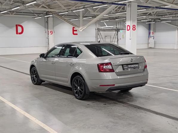 Skoda Octavia III (A7) Рестайлинг с пробегом 2017 года, цена 1 885 000 рублей, 154868 км, лифтбек, Автокод Объявления