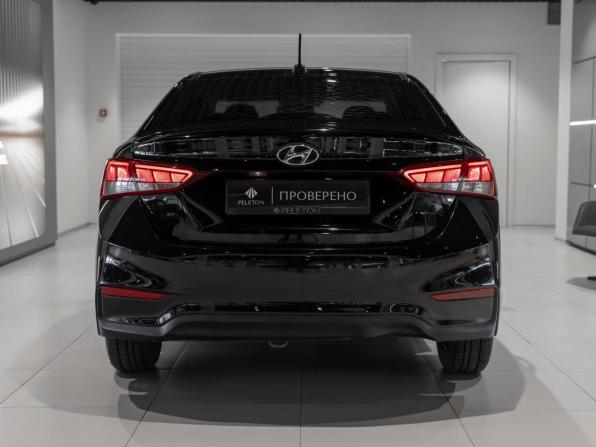 Hyundai Solaris II с пробегом 2020 года, цена 1 330 000 рублей, 114628 км, седан, Автокод Объявления
