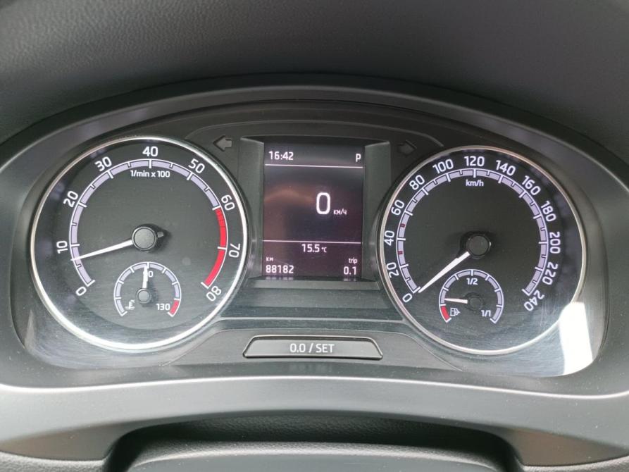 Skoda Rapid I Рестайлинг Санкт-Петербург  - изображение 19